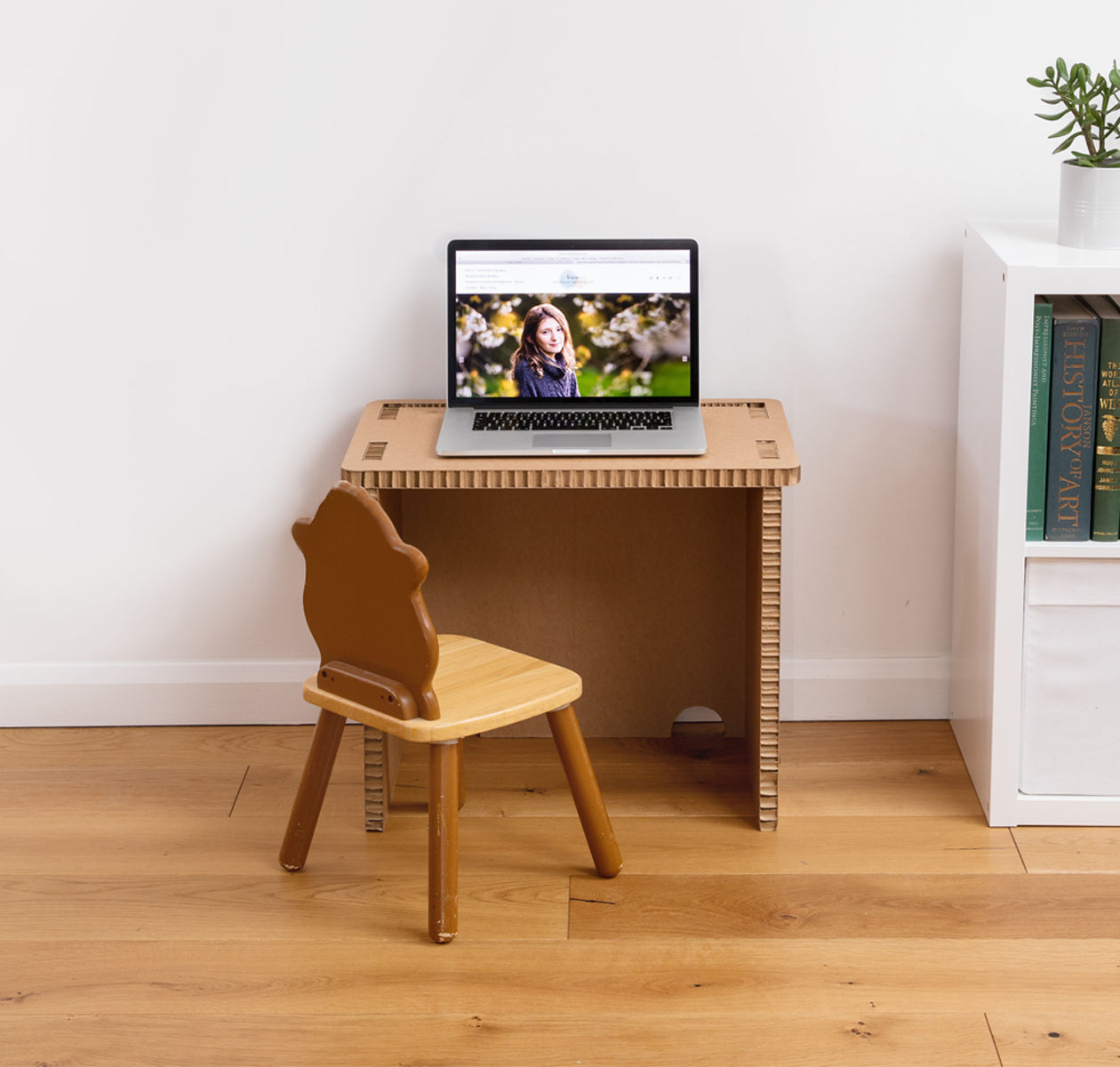 Eco Easy Temporary Desk